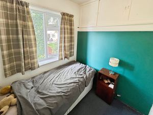 Bedroom 4- click for photo gallery